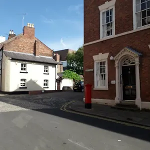 Holiday home The Roman Wall, Chester